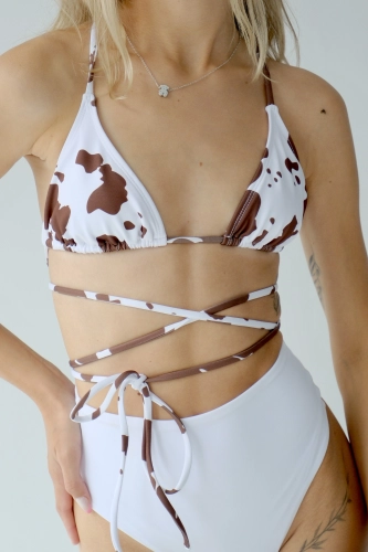 Top bikini wiązany w talii brązowa krowa BENG