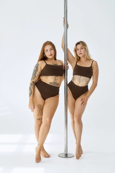 brązowy sportowy komplet do pole dance