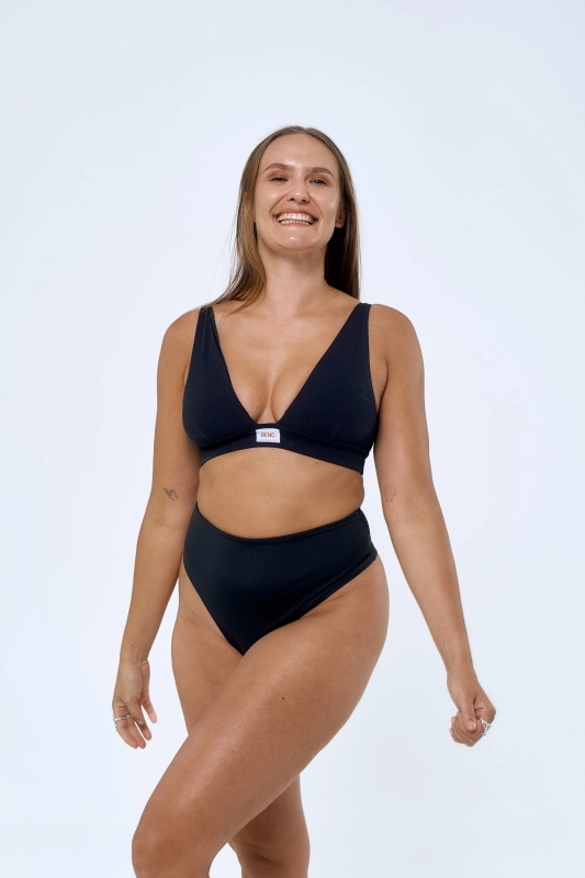 top z dekoltem do exotic pole dance